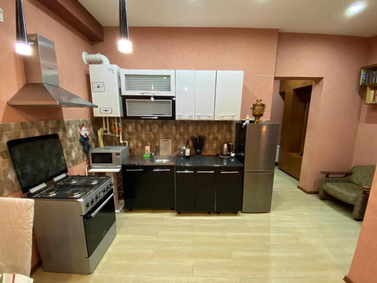 Metta Tbilisi Apartment ภายนอก รูปภาพ